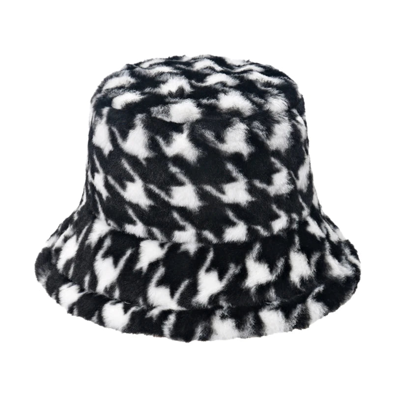 New Outdoor Multicolor Rainbow Faux Fur Letter Pattern Bucket Hats Women Winter Soft Warm Gorros Mujer