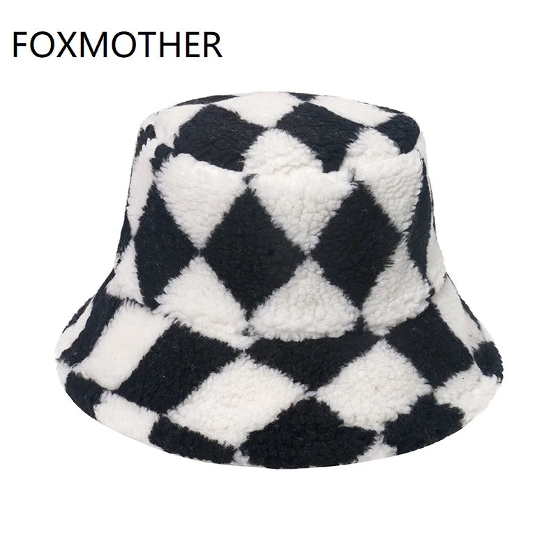 New Outdoor Multicolor Rainbow Faux Fur Letter Pattern Bucket Hats Women Winter Soft Warm Gorros Mujer